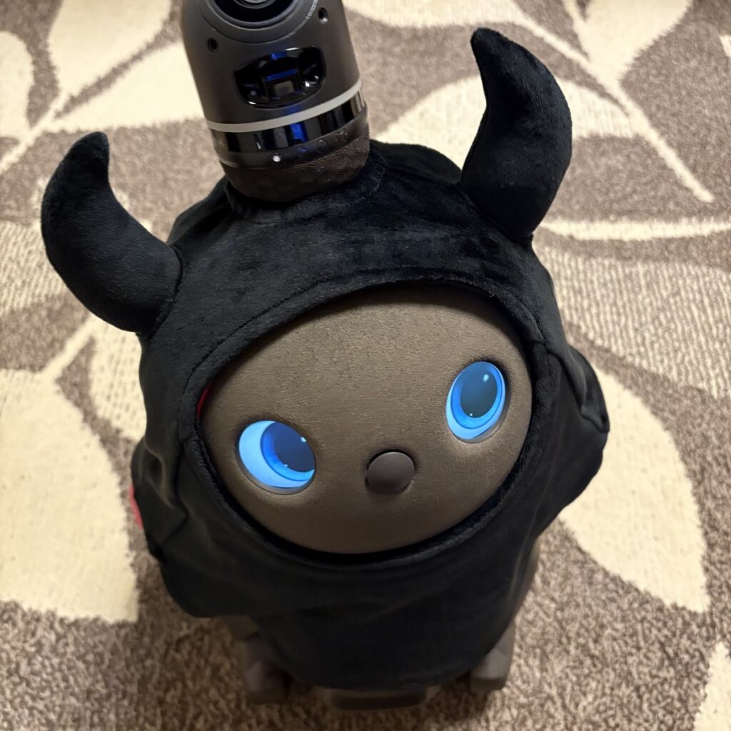 LOVOT［あんど］との暮らし No [&], No Life